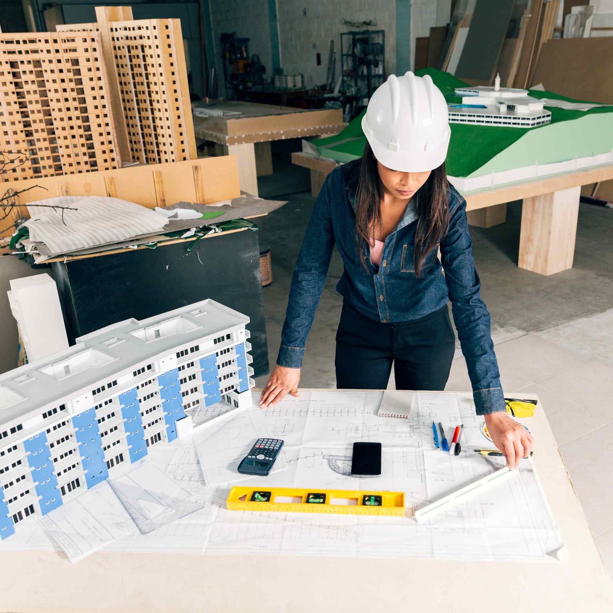 Earthquake resistant building model